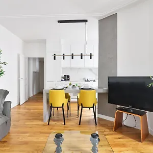 Quartier Montmartre 3 Free Netflix Appartement Paris